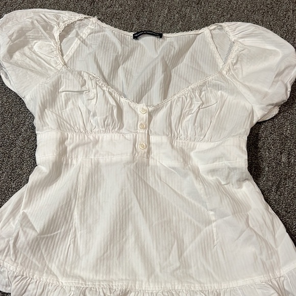 brandy Melville White cotton crop top - Picture 2 of 4